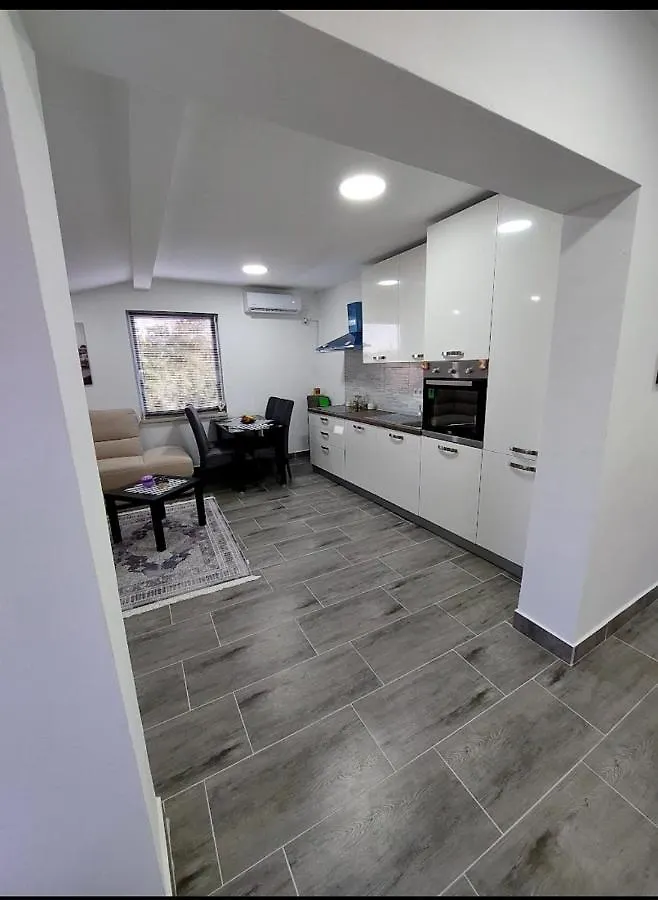 Vila Neyra Pula Villa