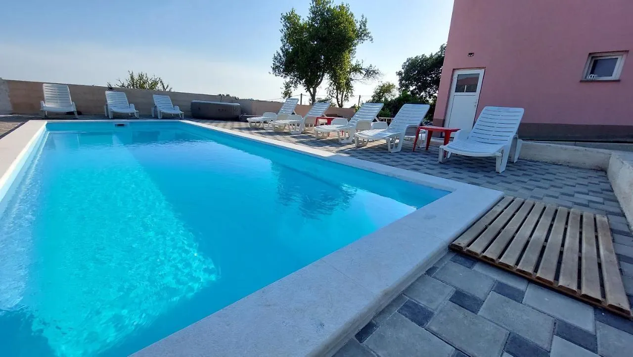 Villa Vila Neyra Pula