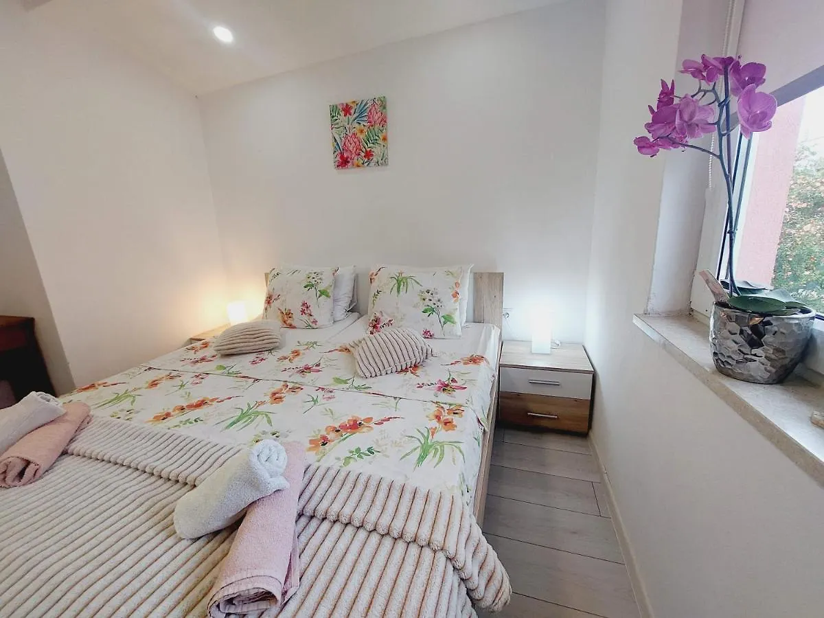Villa Vila Neyra Pula Croatia